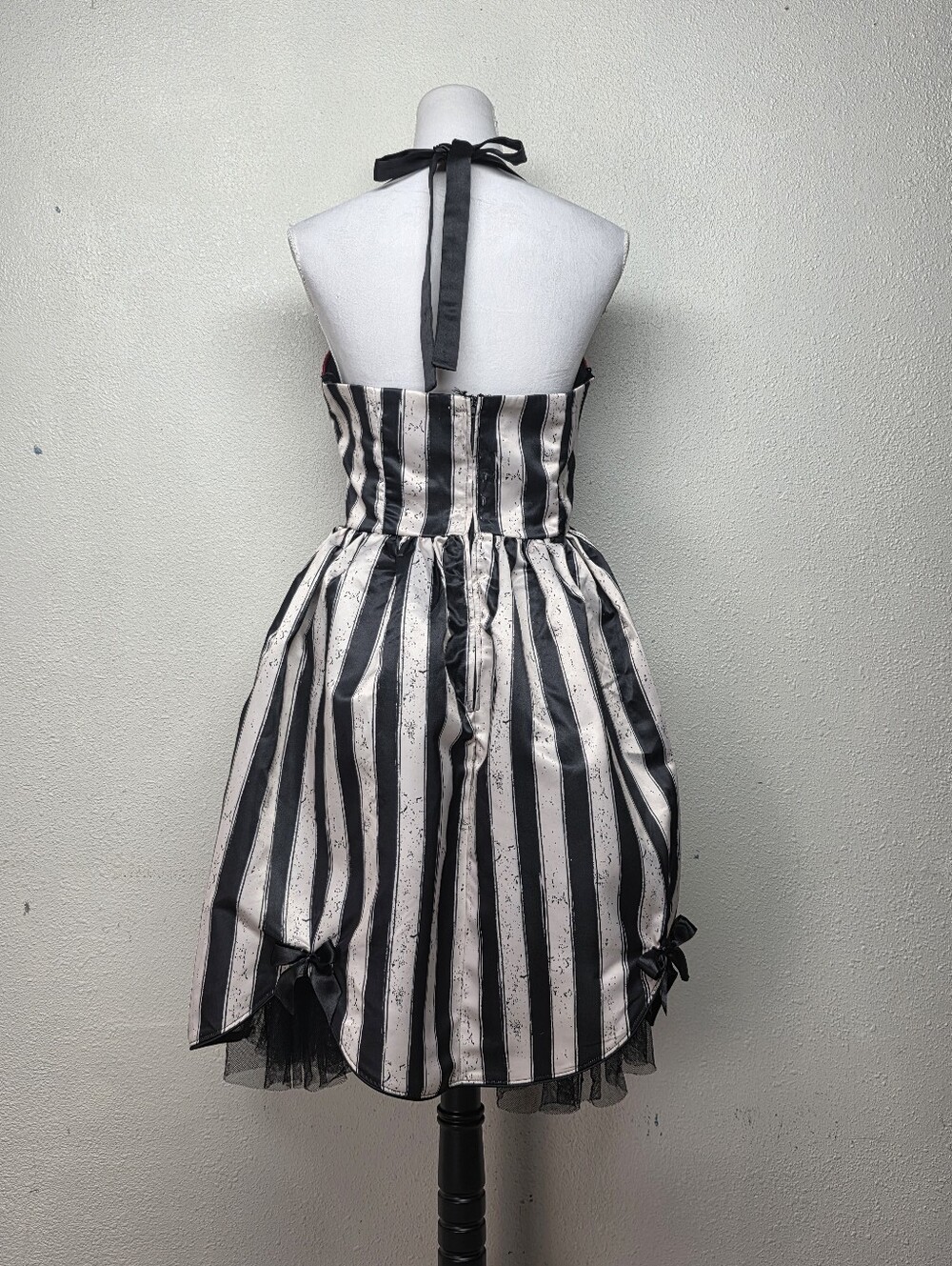American Horror Story Black & White Striped Midi Dress wCorset Waistband Sz XL - Picture 3 of 7